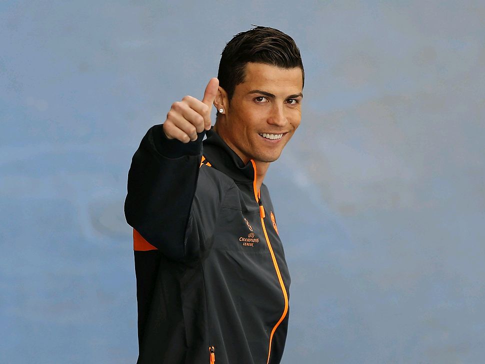 佳夫：我曾与塞内加尔以及芬兰接触，两年后重返德国队很开心（佳夫称曾与塞内加尔、芬兰接触，时隔两年重返德国队倍感欣喜）