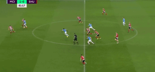 表情严肃！杨鸣回应遭江苏大逆转：球员没能站出来，大家畏手畏脚