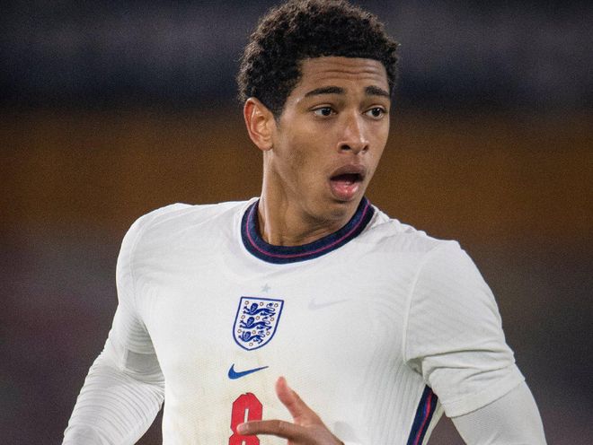 官方：马塔拉佐出任皇家社会主帅，双方签约一年半（皇家社会官宣马塔拉佐出任主教练，签约一年半）