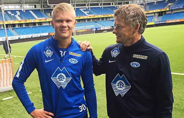 WTT总决赛：王曼昱4-2战胜张本美和，晋级八强（WTT总决赛：王曼昱4比2力克张本美和，挺进八强）