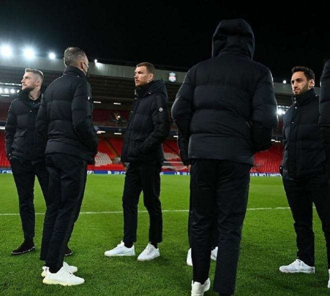 珀斯光荣vs西悉尼流浪者首发：巴巴洛塞斯领衔！塔加特、库尔在列（珀斯光荣战西悉尼流浪者首发出炉：巴巴洛塞斯压阵，塔加特、库尔入列）