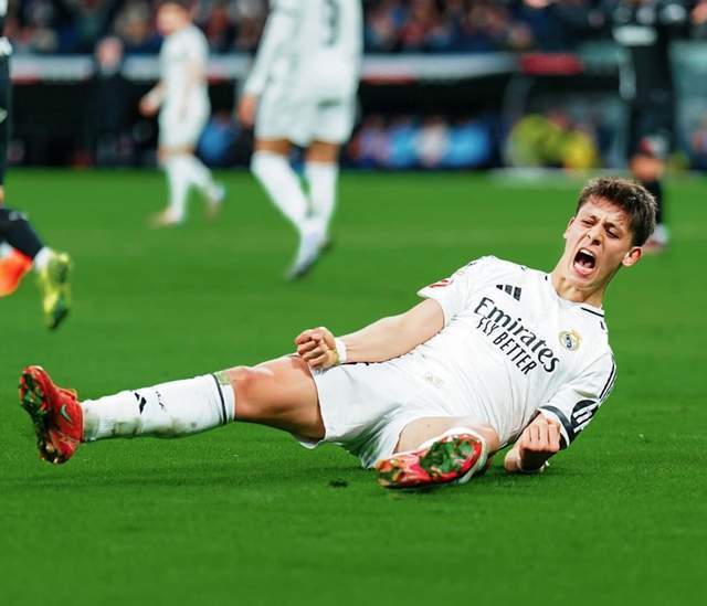 不只“空降”齐达内，腾讯还在“传奇现场”带来了新惊喜（齐达内空降只是开始，腾讯在“传奇现场”惊喜加码）