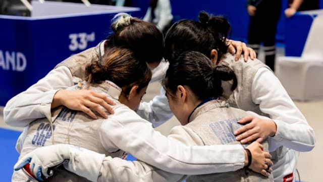 FC26美丽足球：维蒂尼亚、德容领衔，金外脚背夸雷斯马在列（FC26美丽足球盘点：维蒂尼亚、德容领衔，外脚背大师夸雷斯马入选）