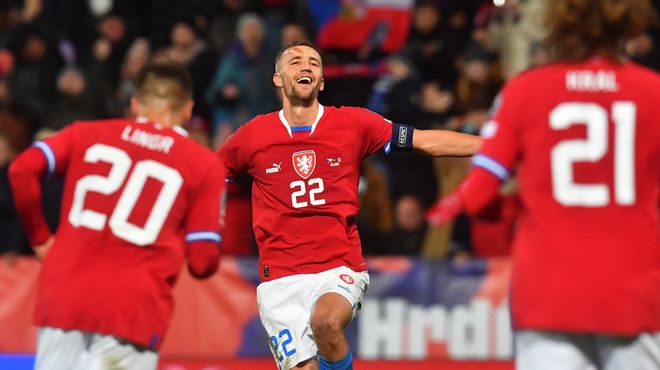 季面临多线 季面临多线